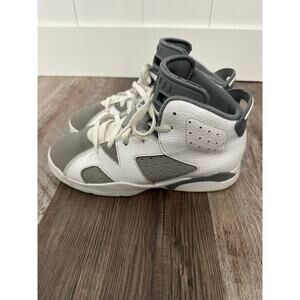 Jordan 6 Retro in cool gray YOUTH size 3
